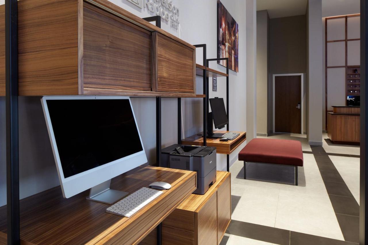 Residence Inn Montreal Midtown Exterior foto